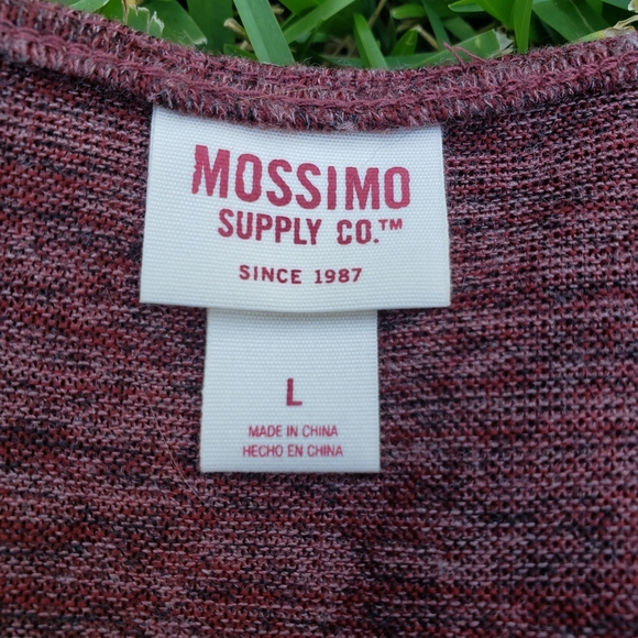 Mossimo Supply Co., L, Burgundy. - Picture 5 of 6